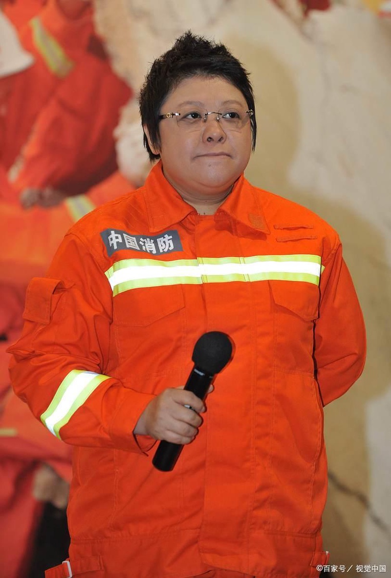 韩红