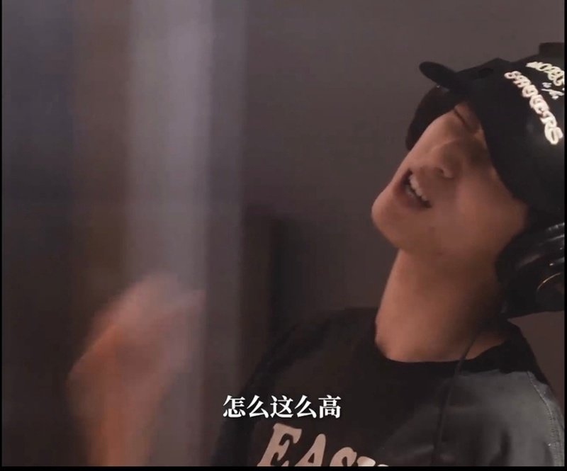 严浩翔
